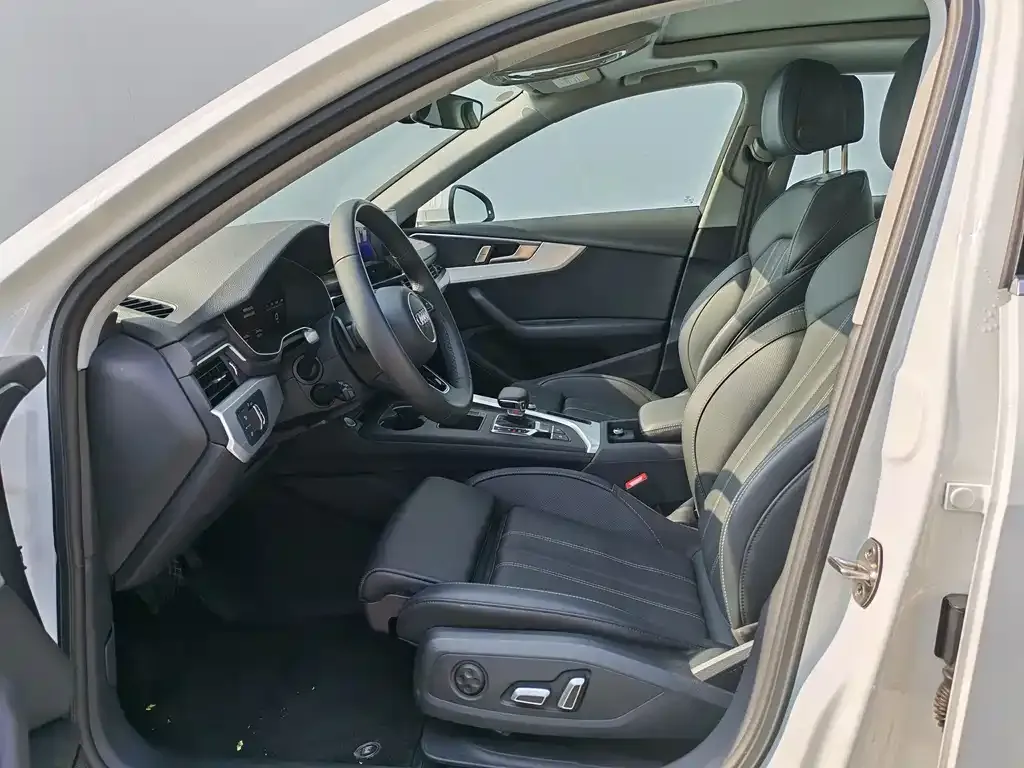 Audi A4L 2025 из CN, фото 7