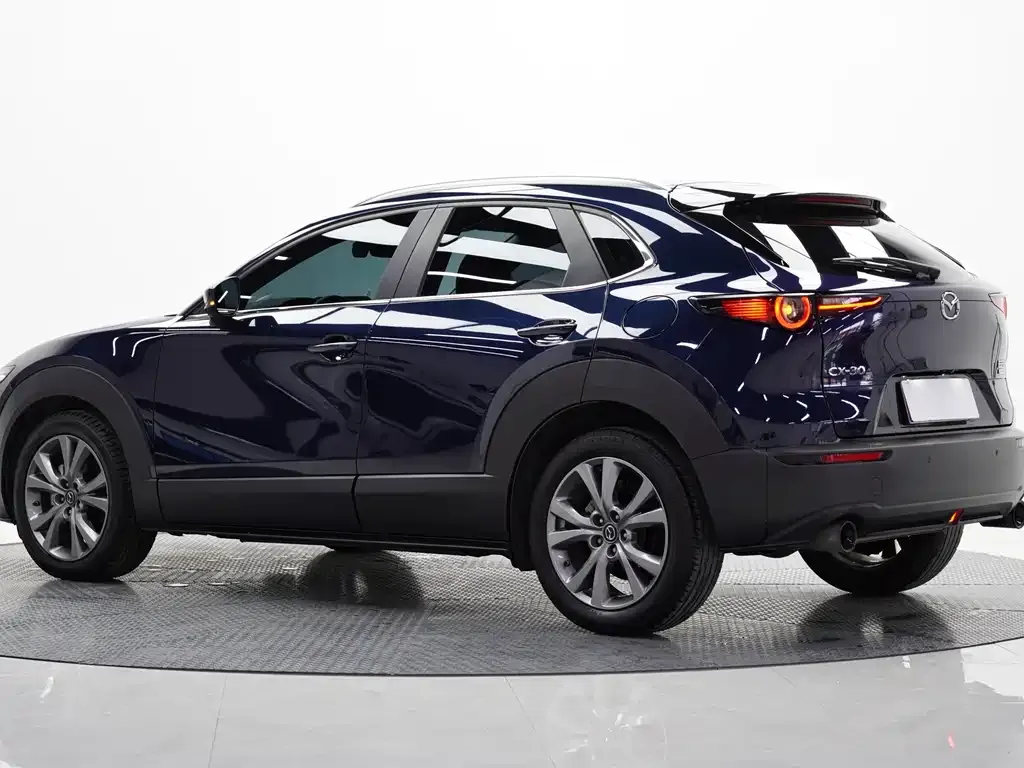 Mazda CX-30 — фото 3