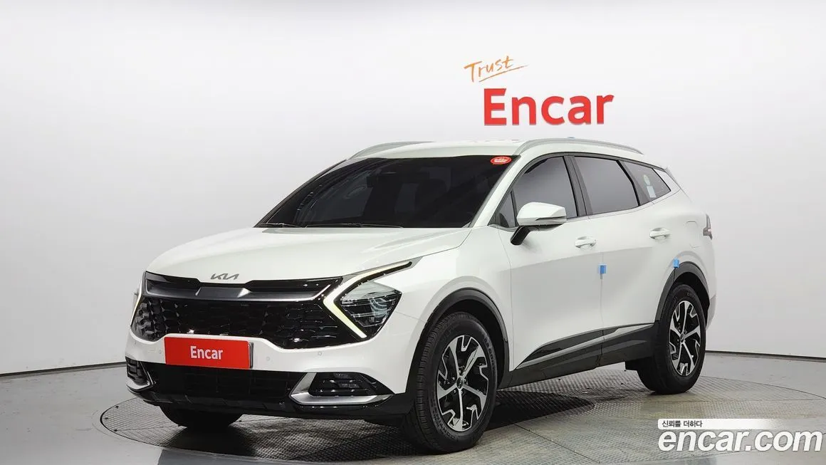 Kia Sportage — фото 1