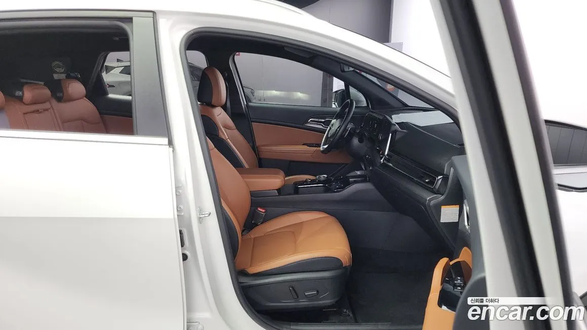 Kia Sportage — фото 10