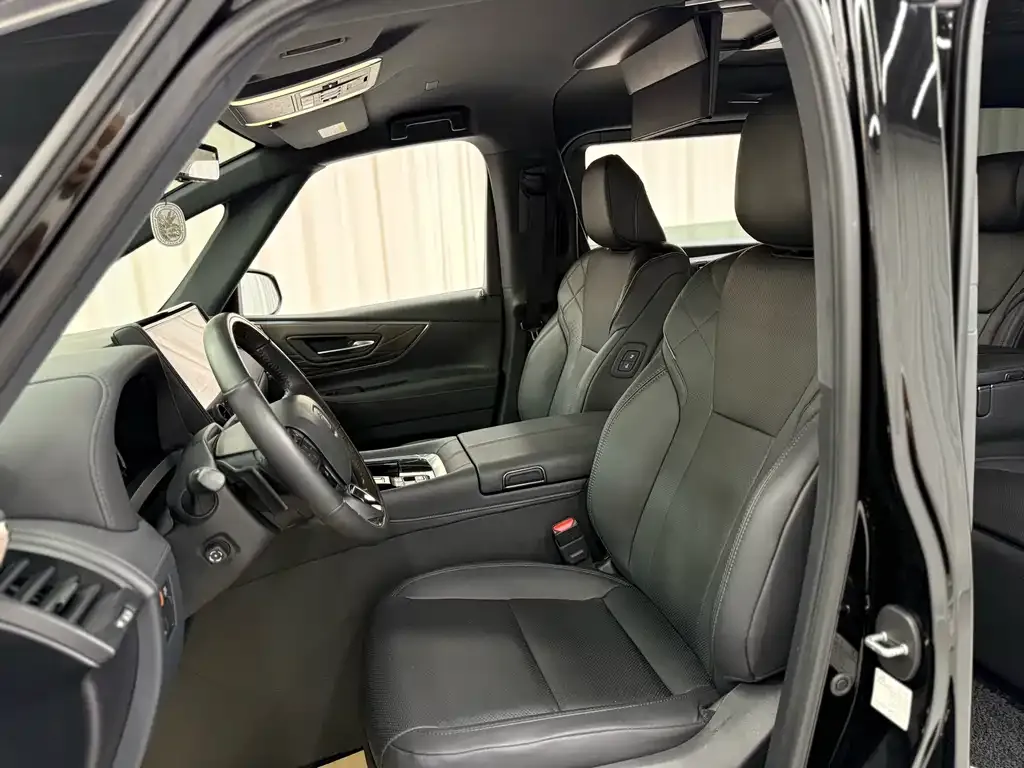 Toyota Vellfire — фото 9