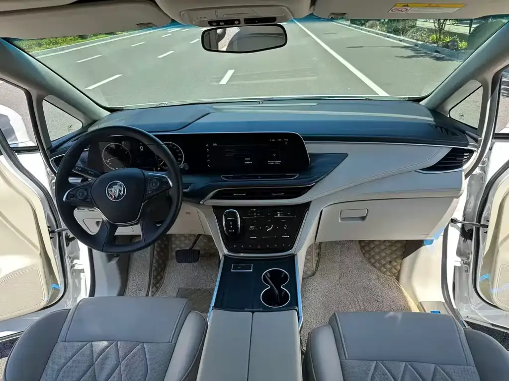 Buick GL8 2022 из CN, фото 6