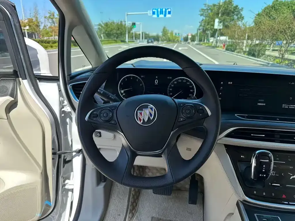 Buick GL8 2022 из CN, фото 7