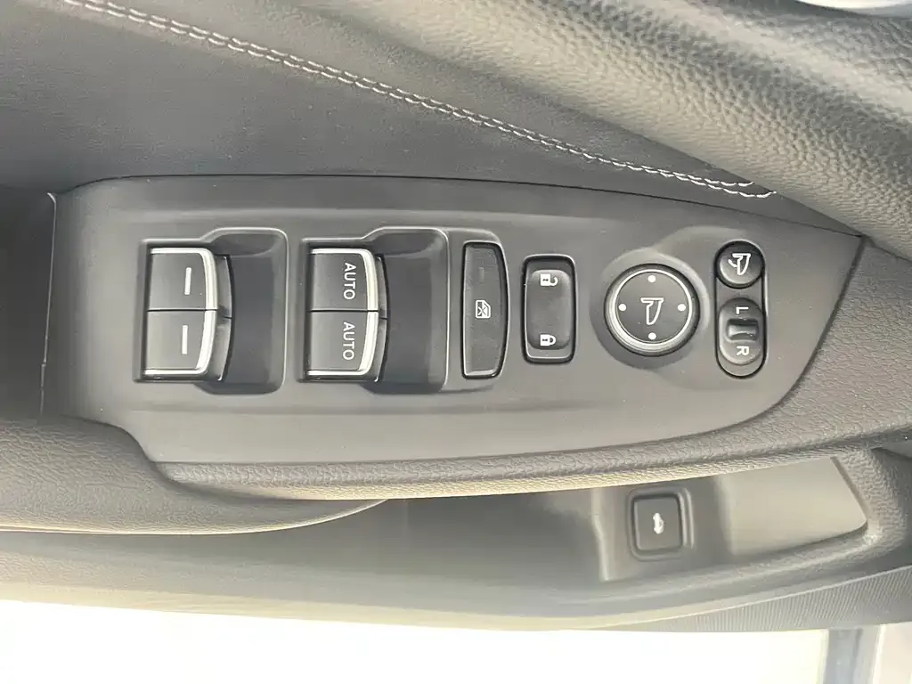 Honda Accord — фото 9