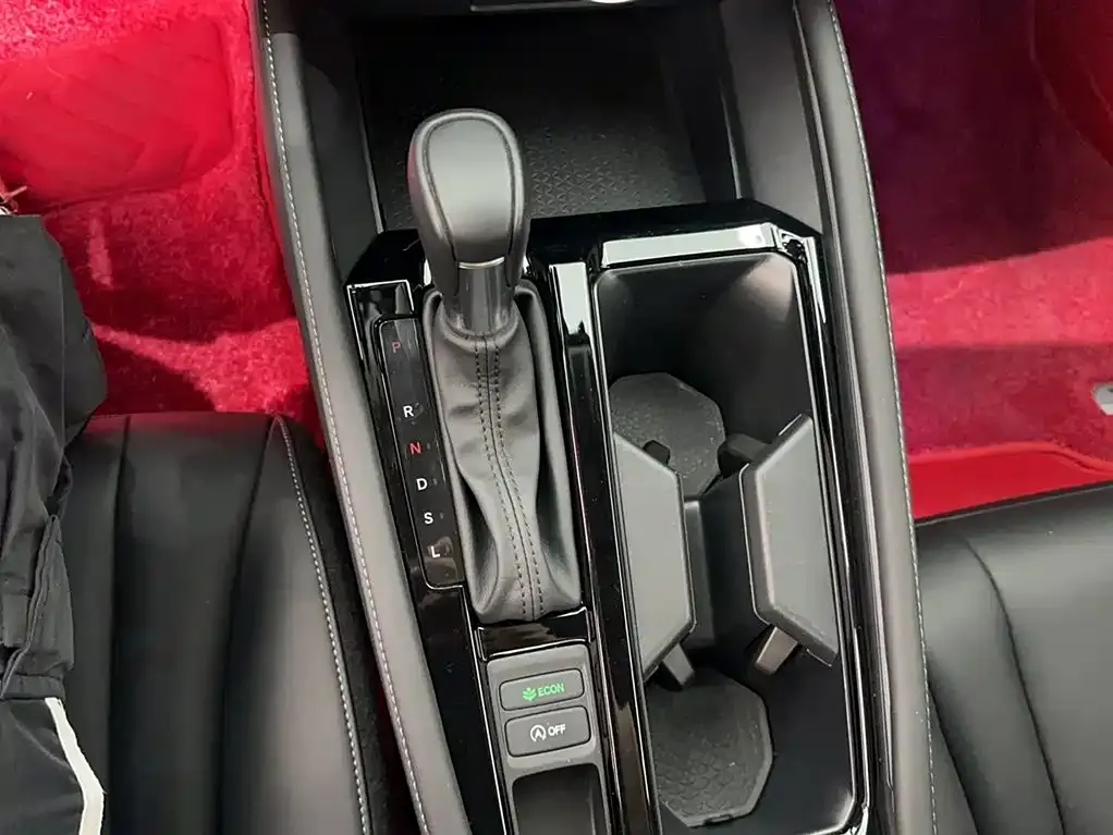 Honda Accord 2024 из CN, фото 9