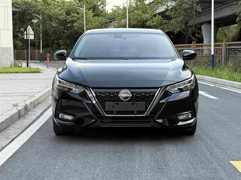 Nissan Sylphy 2022 из CN, фото 1