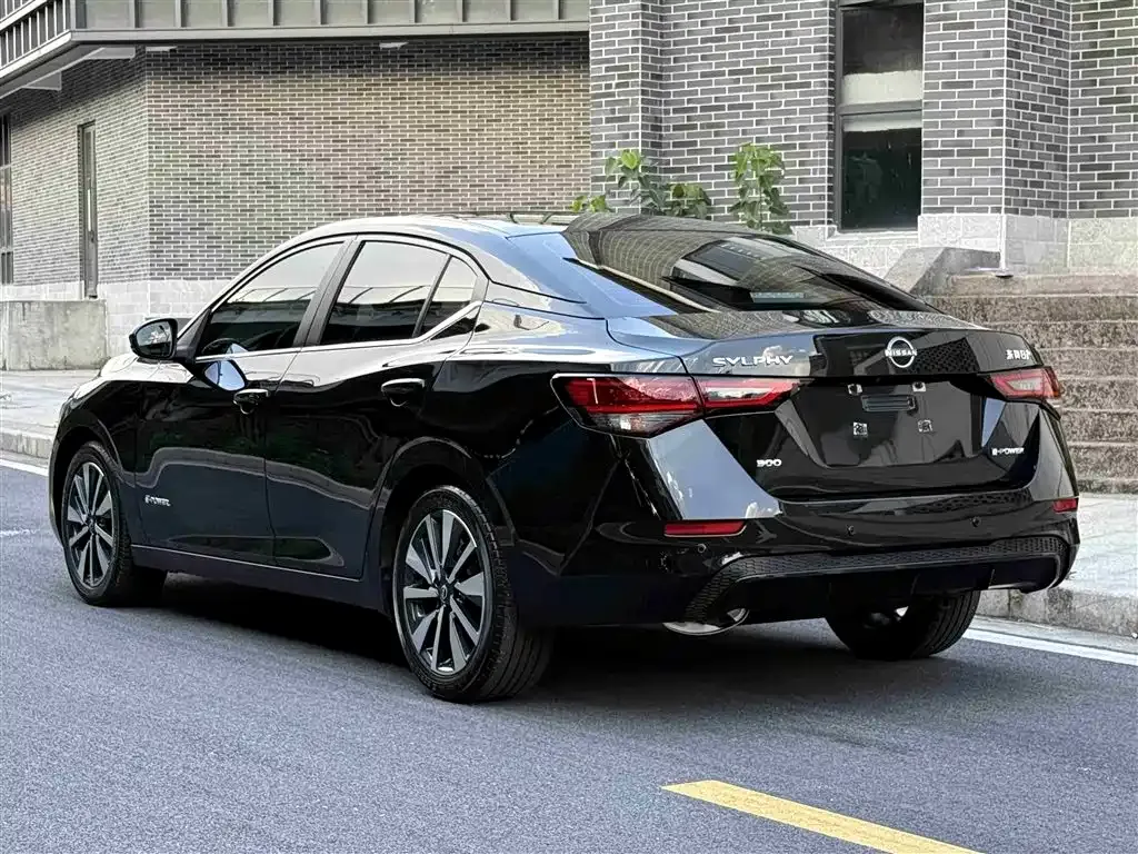 Nissan Sylphy 2022 из CN, фото 3