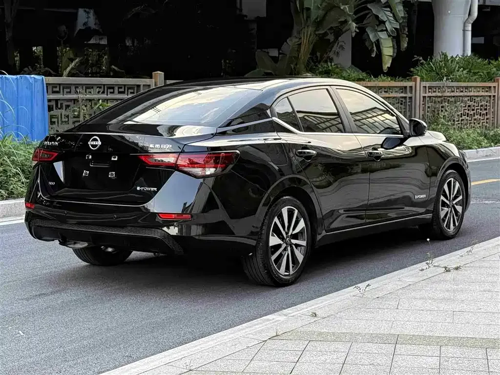 Nissan Sylphy 2022 из CN, фото 4