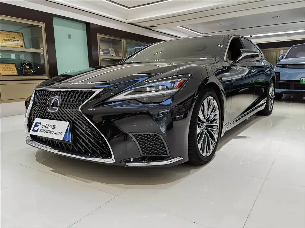 Lexus LS 2023 из CN, фото 1