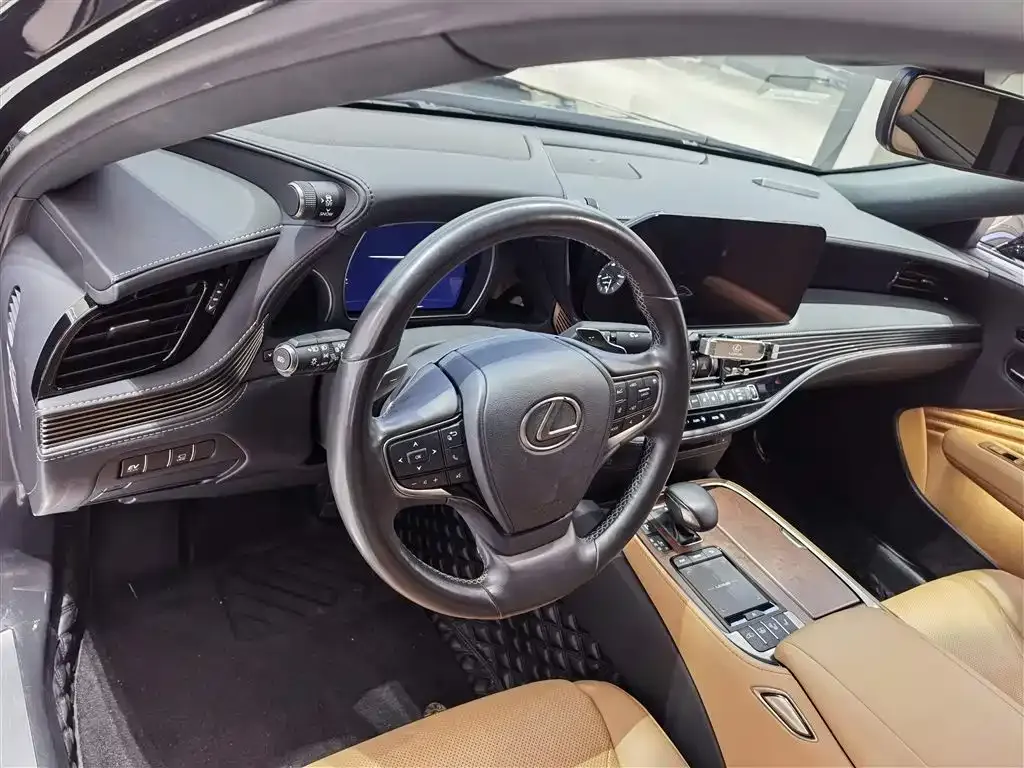Lexus LS 2023 из CN, фото 9