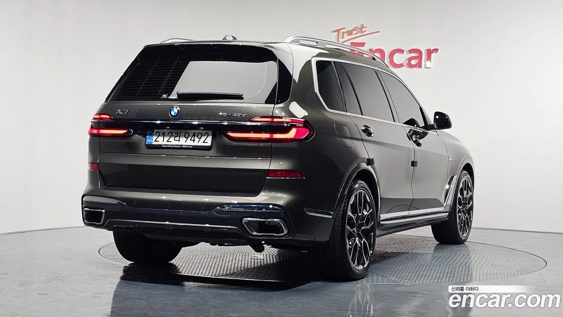 BMW X7 2023 из KR, фото 2