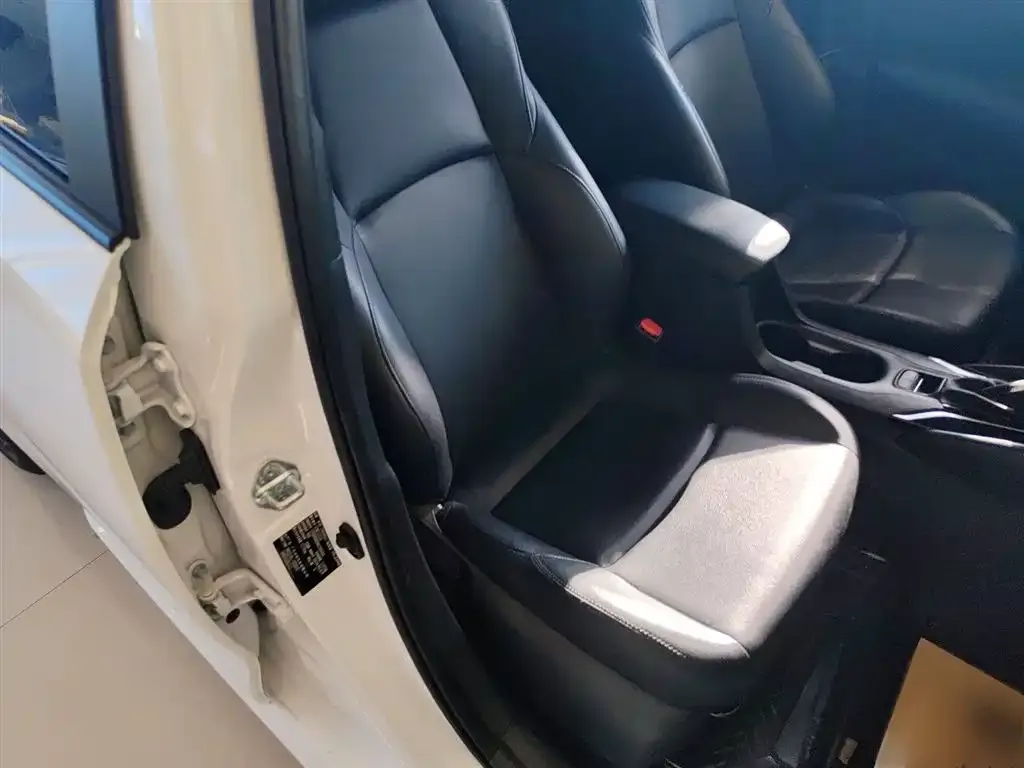 Toyota Levin 2024 из CN, фото 4