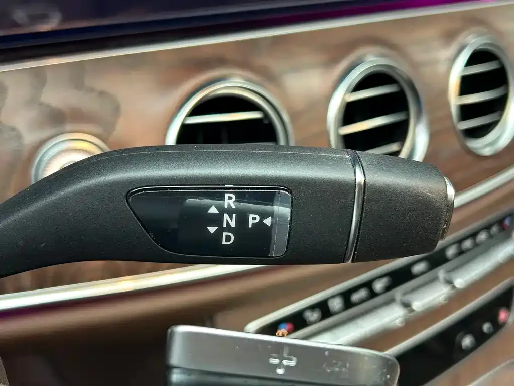Mercedes-Benz E-Class 2024 из CN, фото 5