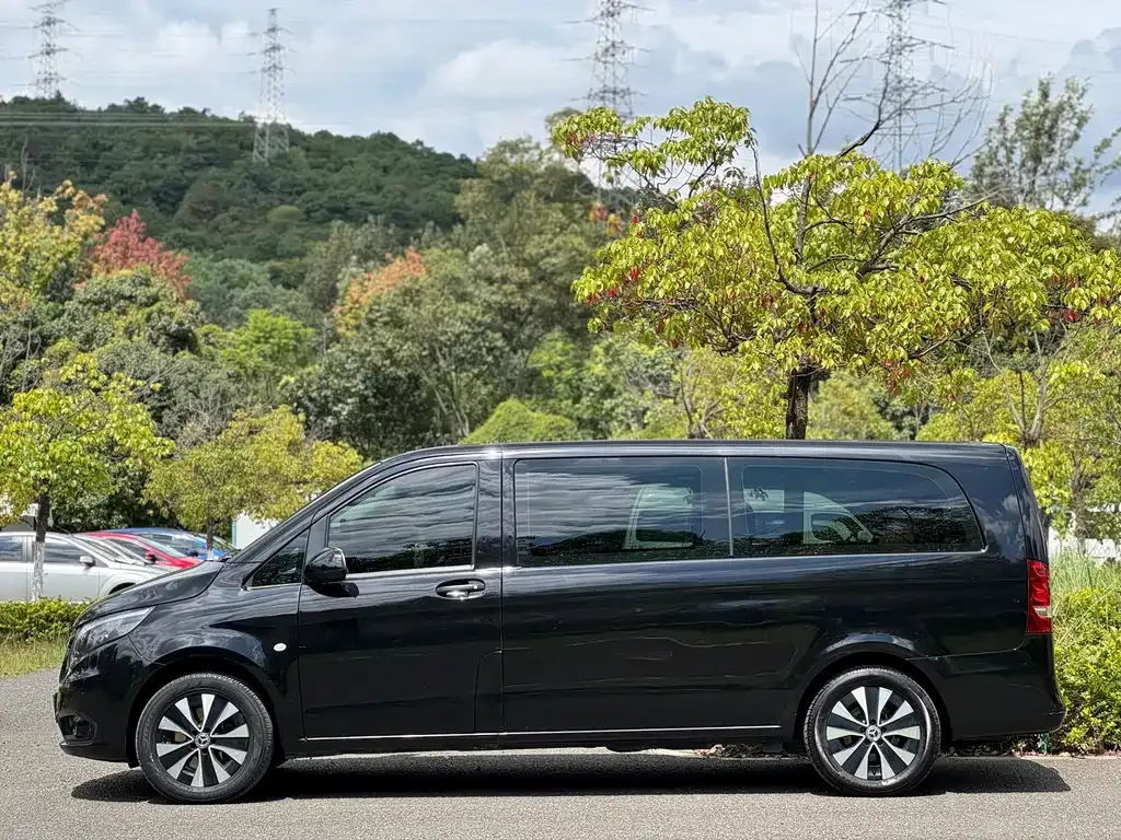Mercedes-Benz Vito 2023 из CN, фото 3