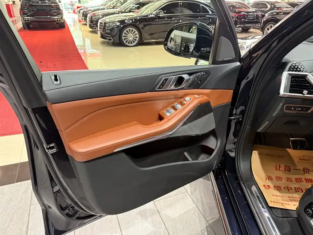 BMW X7 2024 из CN, фото 10