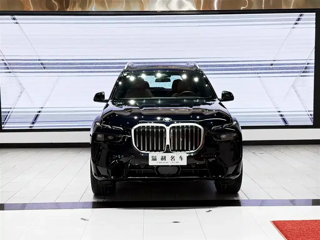 BMW X7 2024 из CN, фото 7