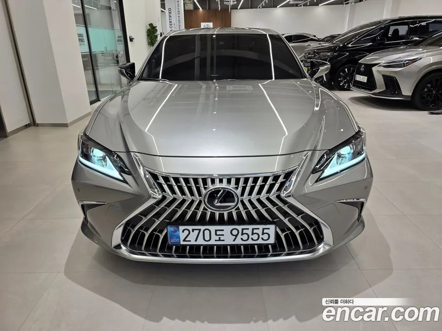Lexus ES 2025 из KR, фото 3