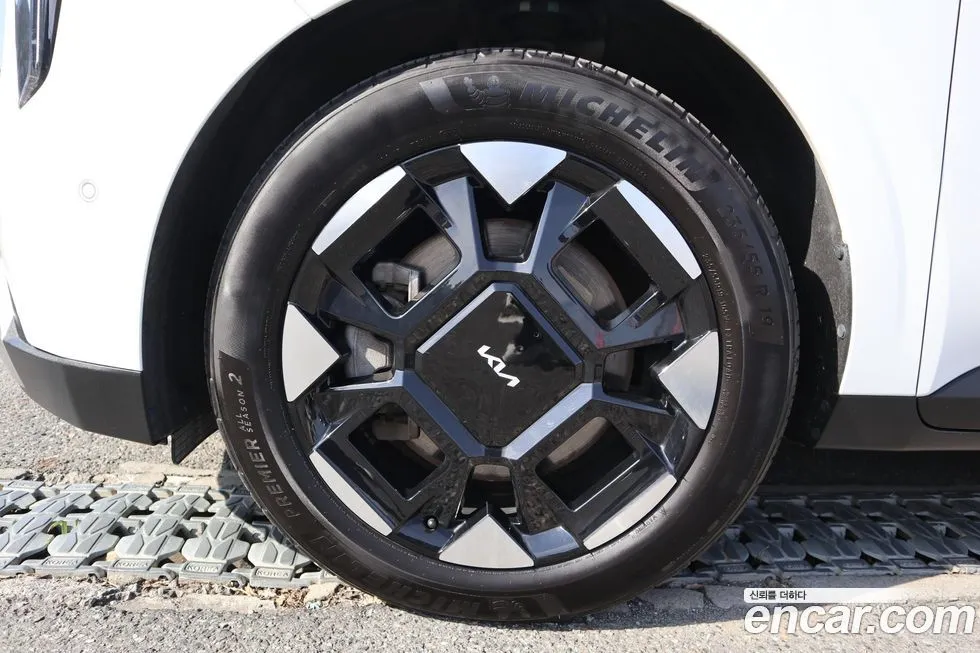 Kia Carnival 2025 из KR, фото 5