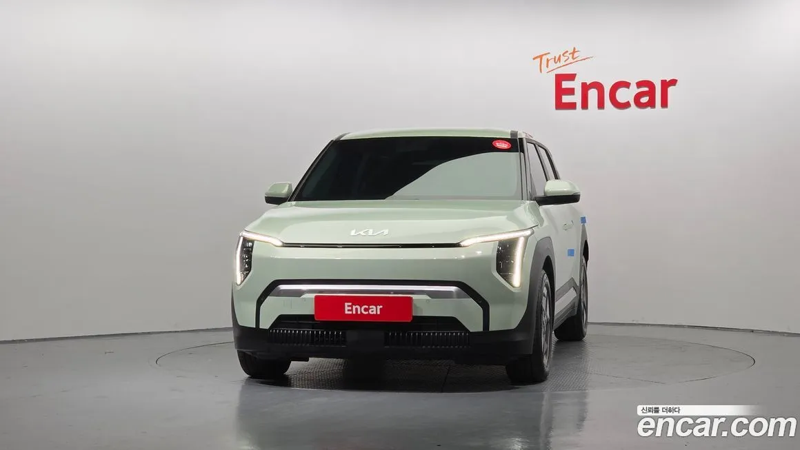 [object Object] EV3 2025 из KR, фото 3