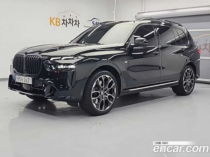 BMW X7 — фото 2