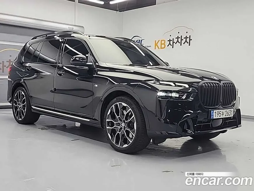 BMW X7 — фото 4