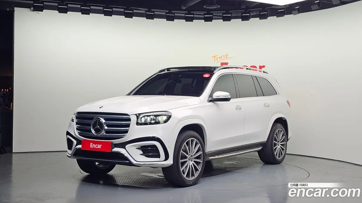 Mercedes-Benz GLS-Class — фото 1