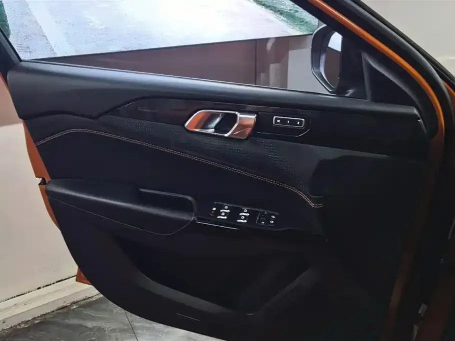 Lynk & Co 02 Hatchback 2021 из CN, фото 7