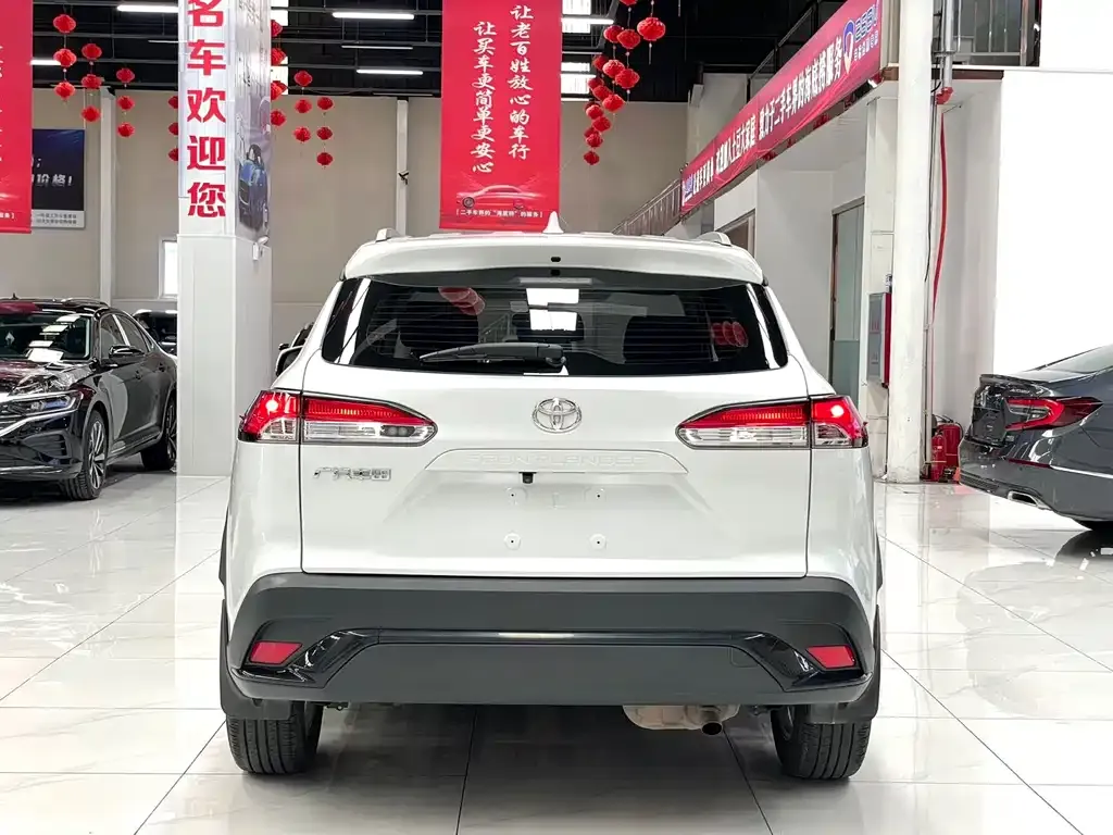 Toyota Frontlander 2022 из CN, фото 5