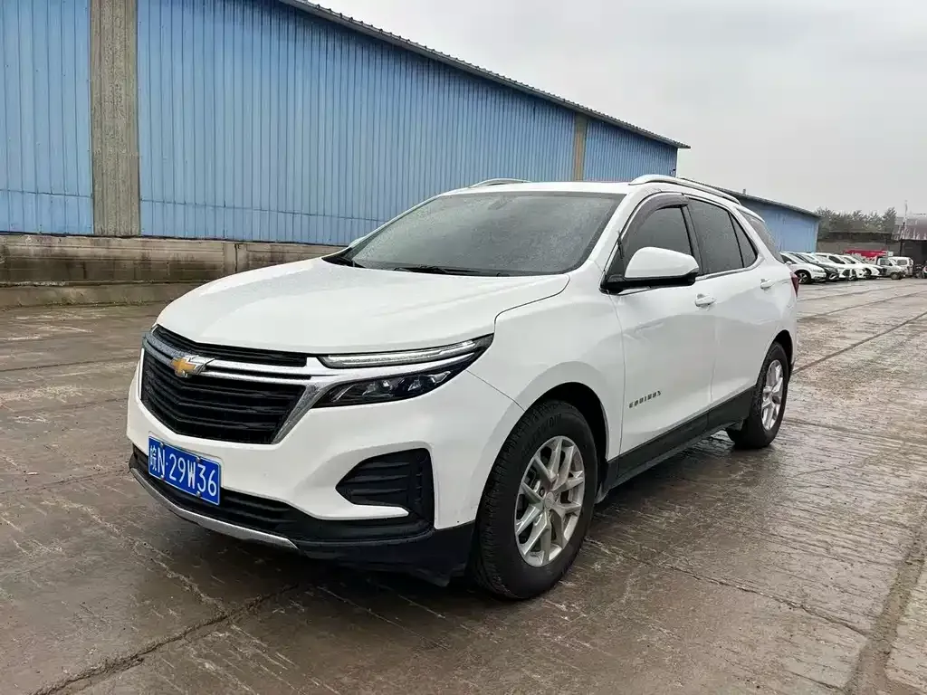 Chevrolet Equinox 2022 из CN, фото 1