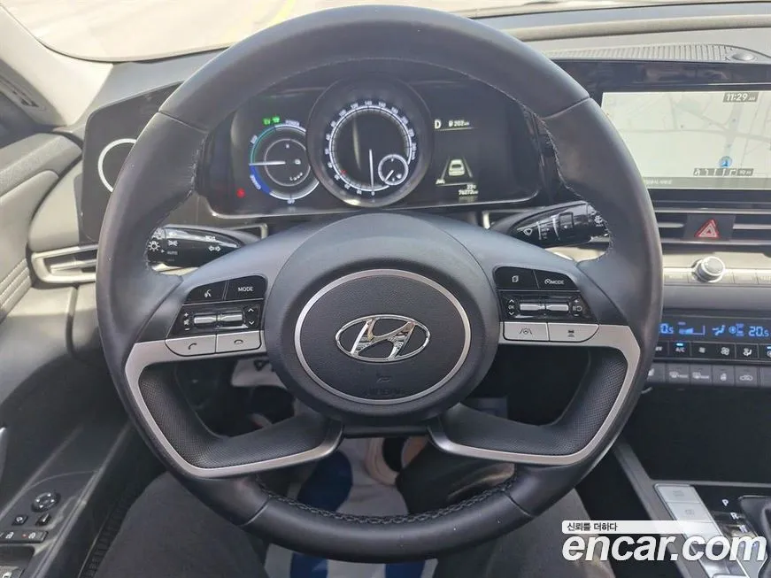 Hyundai AVANTE — фото 6