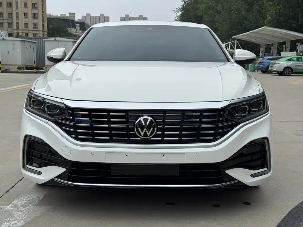 Volkswagen Passat New Energy 2021 из CN, фото 2