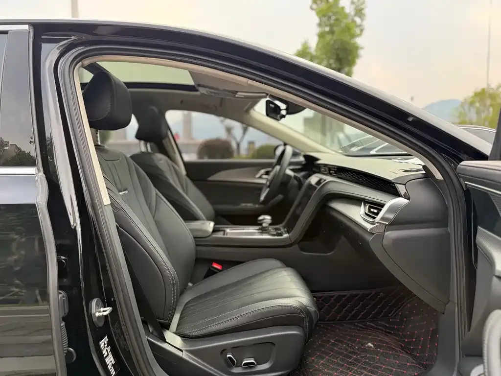 Hongqi H5 2024 из CN, фото 10