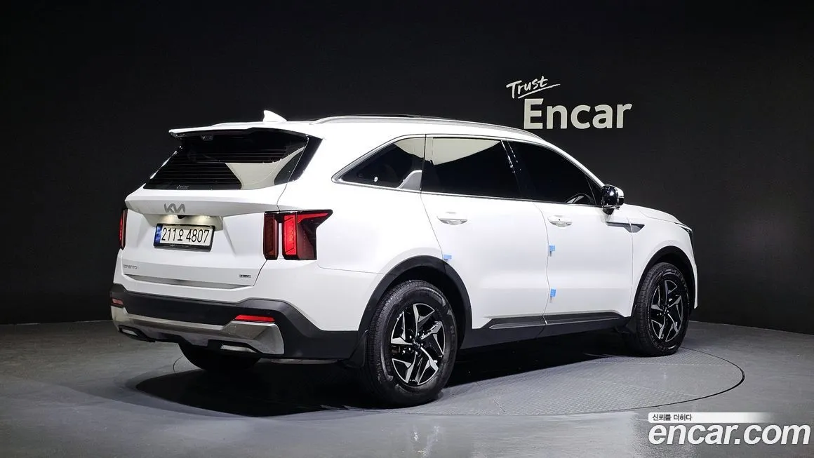 Kia Sorento — фото 2