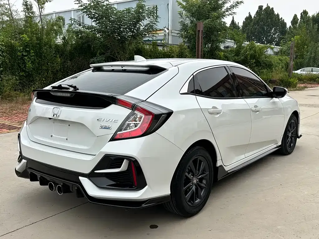 Honda Civic 2022 из CN, фото 10
