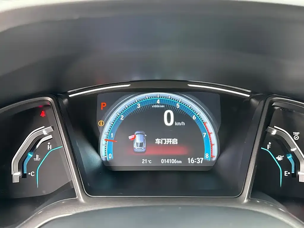 Honda Civic 2022 из CN, фото 4