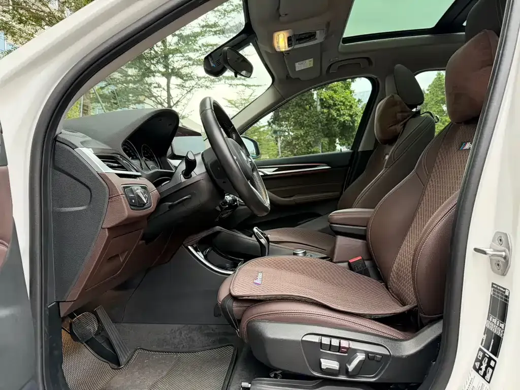 BMW X1 2022 из CN, фото 9