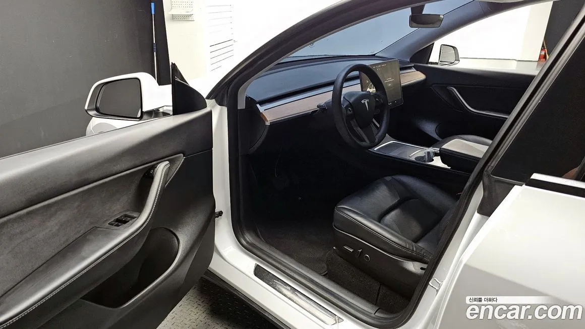 Tesla Model Y 2021 из KR, фото 10