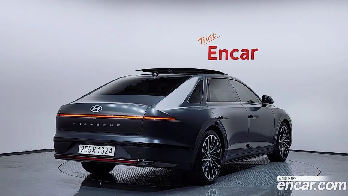 Hyundai Grandeur 2023 из KR, фото 2