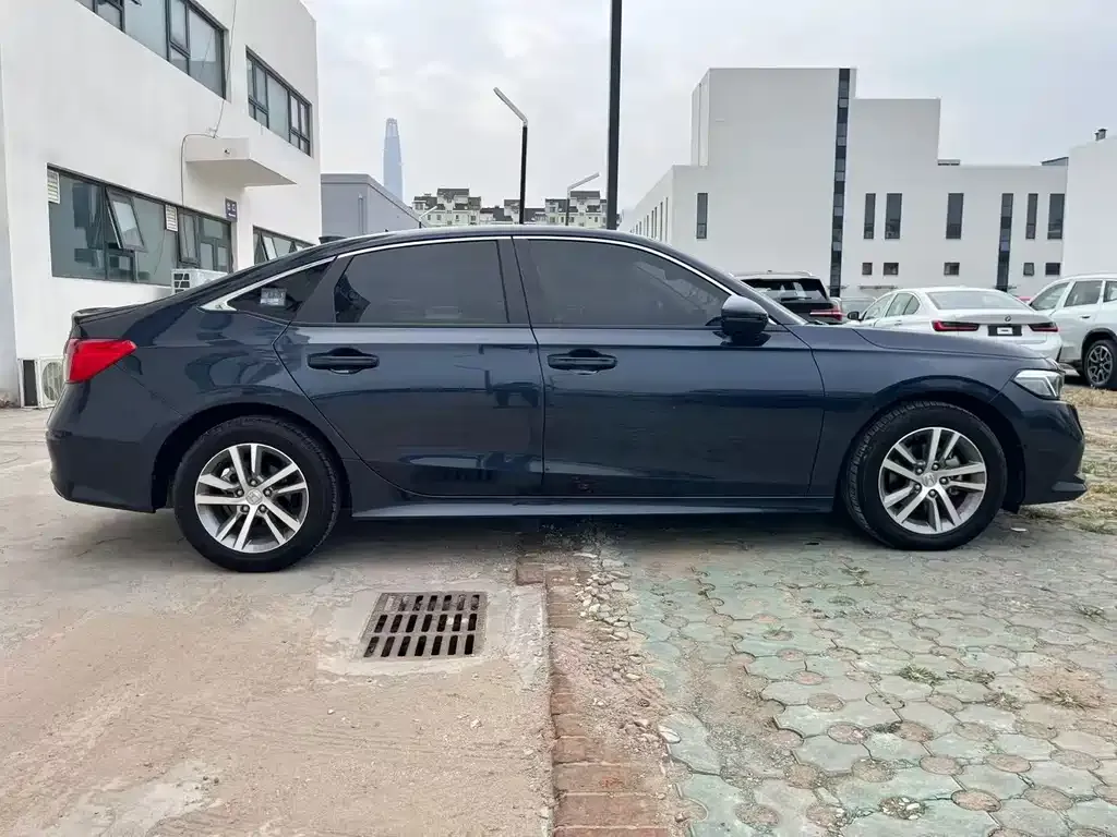 Honda Civic 2023 из CN, фото 5