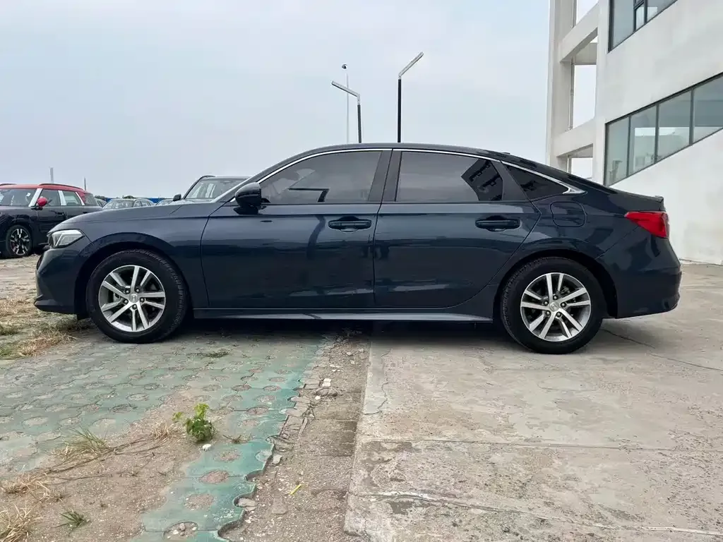 Honda Civic 2023 из CN, фото 8