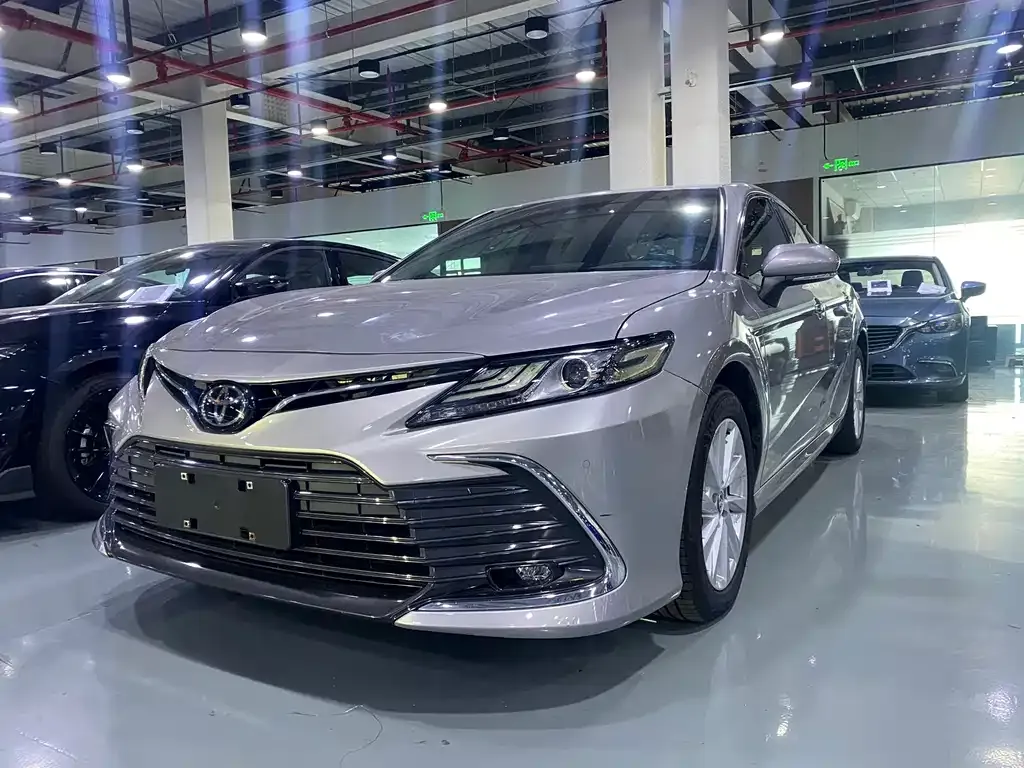 Toyota Camry 2021 из CN, фото 1