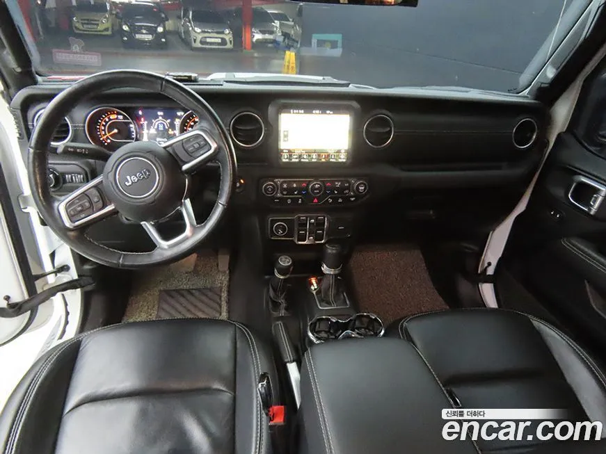 Jeep Wrangler 2021 из KR, фото 7