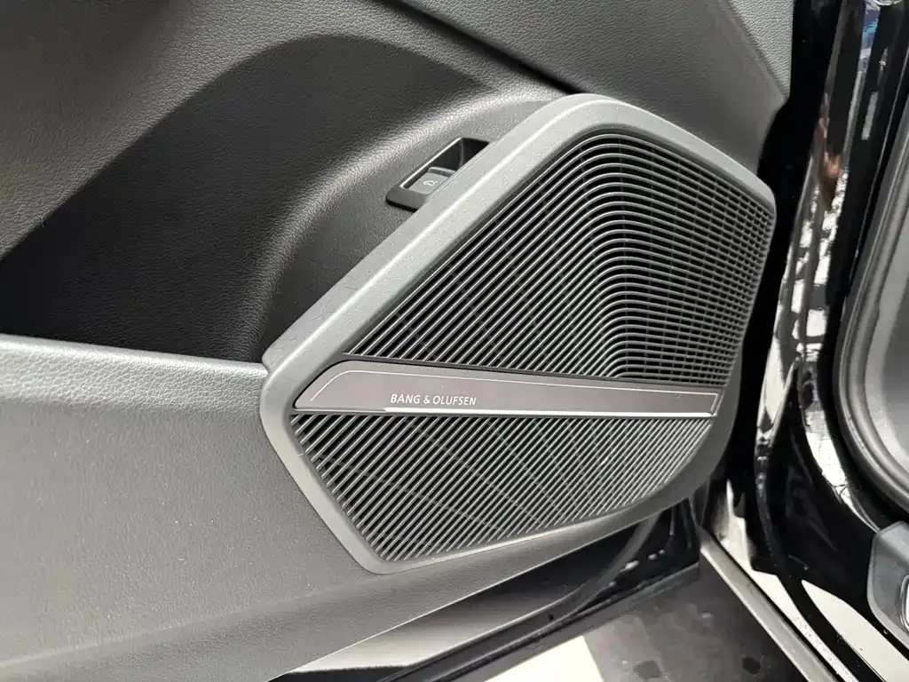 Audi Q5L Sportback 2021 из CN, фото 6