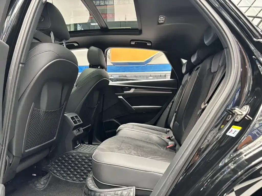 Audi Q5L Sportback 2021 из CN, фото 9