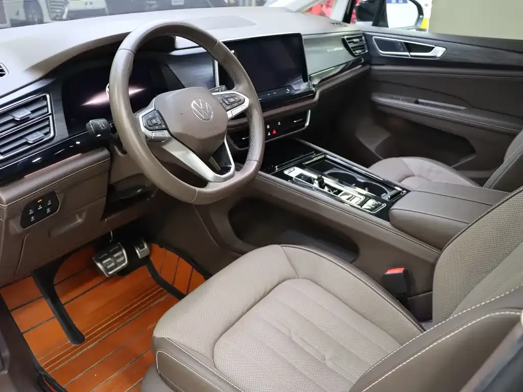 Volkswagen Viloran 2023 из CN, фото 6