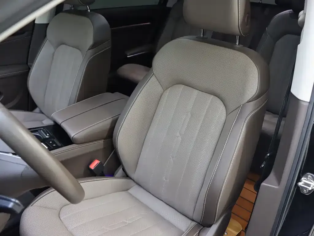 Volkswagen Viloran 2023 из CN, фото 9