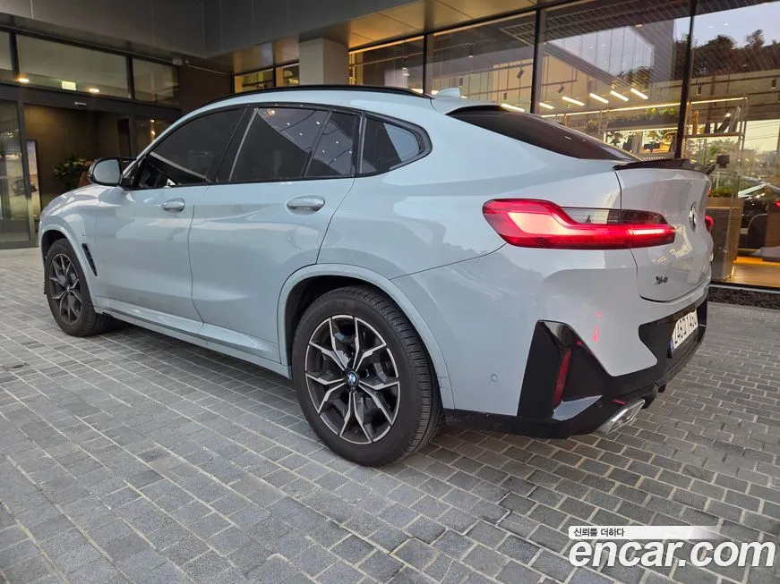 BMW X4 — фото 4