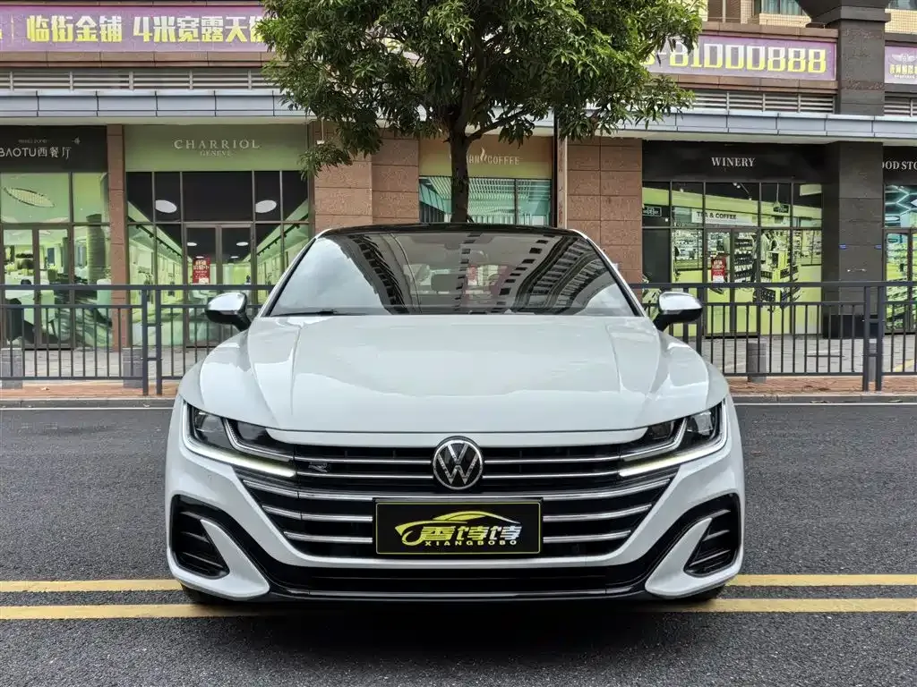 Volkswagen CC 2022 из CN, фото 7