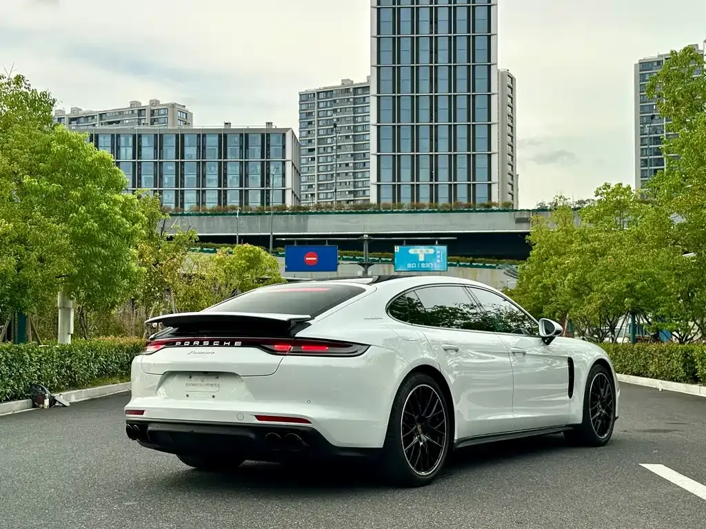 Porsche Panamera 2023 из CN, фото 7