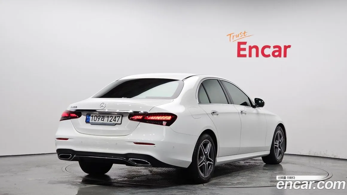 Mercedes-Benz E-Class 2023 из KR, фото 3
